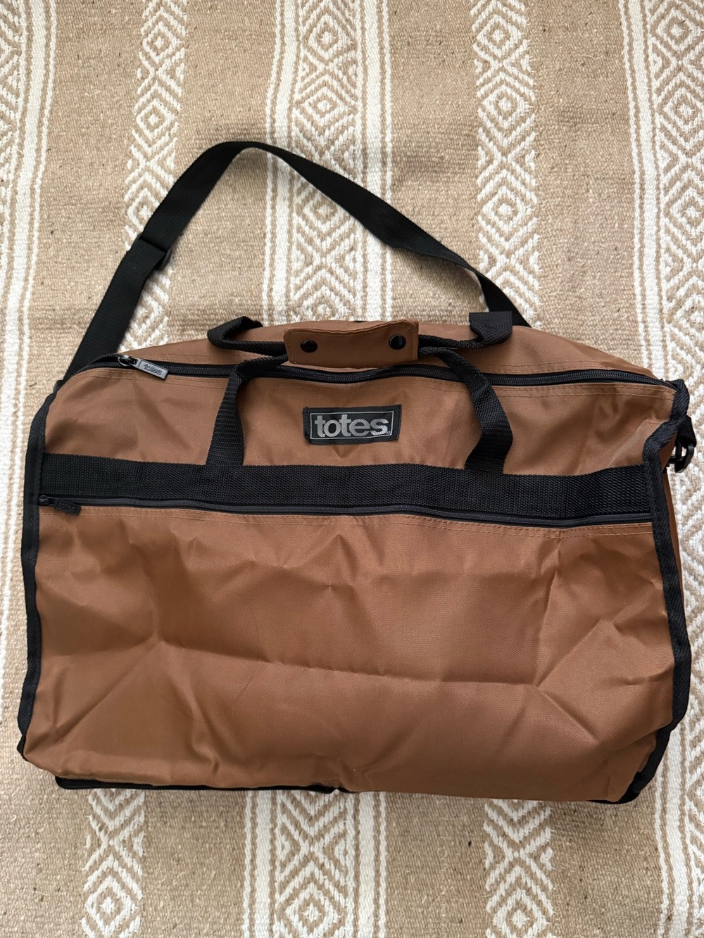 Vintage totes Brown Packable Travel Duffel  Black Trim Two-way Strap Retro USA
